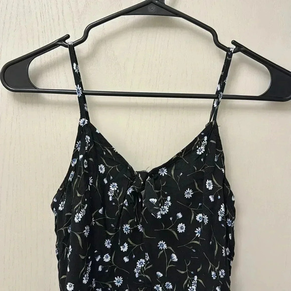 Black floral dress Divided by H&M UK Size 8 - Picture 3 of 5